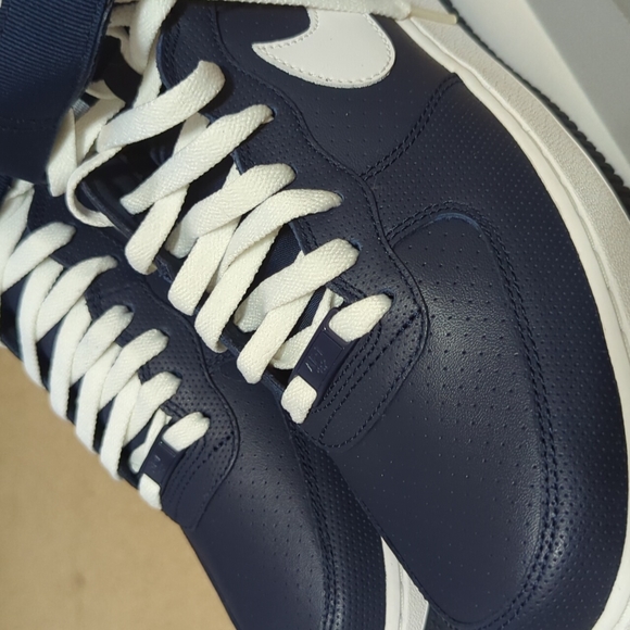 Nike Air Force 1 High - Picture 3 of 7